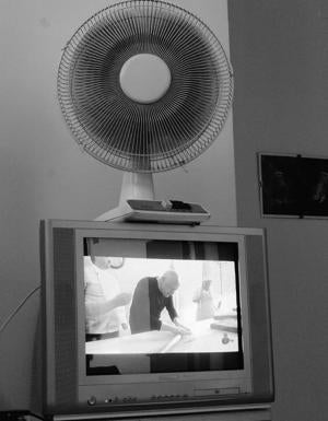 El ventilador y la televisón de la sala de urgencias 