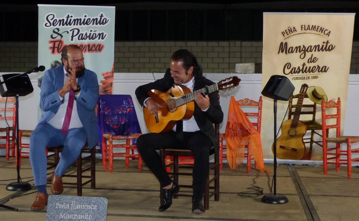 Actuación de Miguel de Tena en el Festival Flamenco.