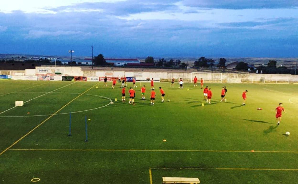Una victorias y tres derrotas, balance de los equipos del CD Castuera en la última jornada