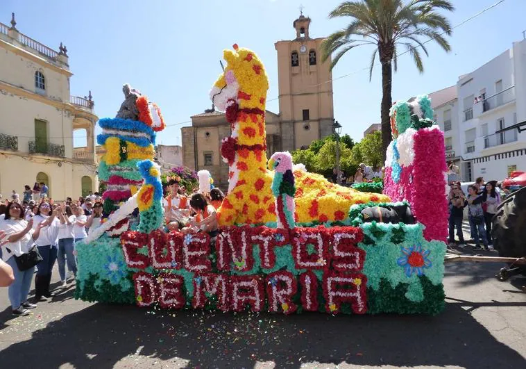 «El cuento de María», ganó el concurso de carrozas de la romería de San Isidro dotado con un premio de 1.000 euros.