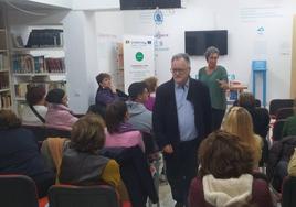 Los autores Pepe Cercas y Chus García, acercaron a Castuera el programa 'Literatura en mi pueblo'