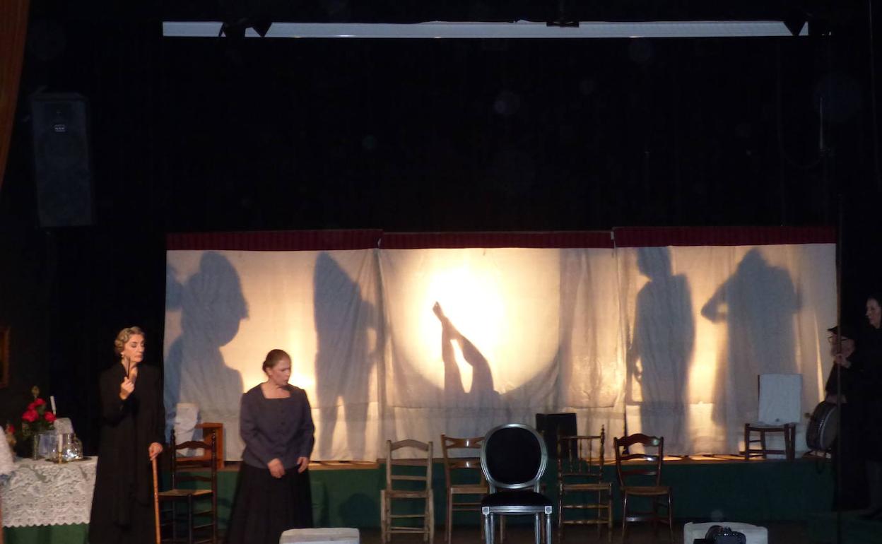 Rotundo éxito de Serena Teatral en la reposición de La Casa de Bernarda Alba