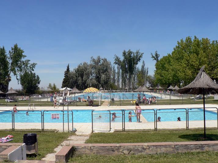 Comienza la temporada de baños en la piscina municipal