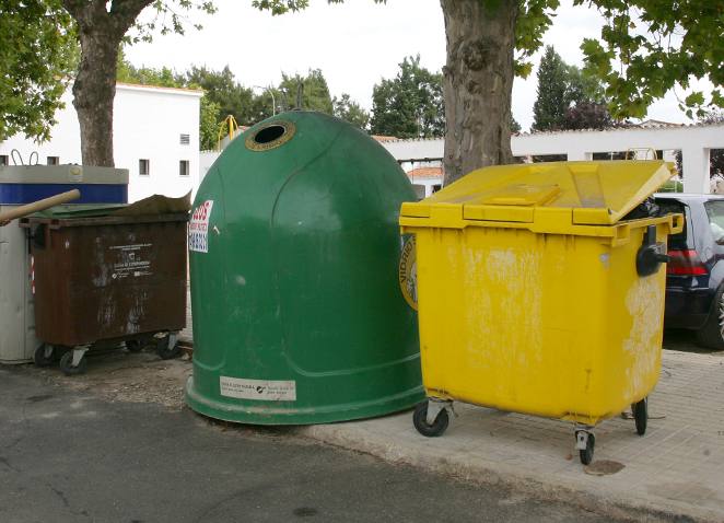 Contenedores de reciclaje