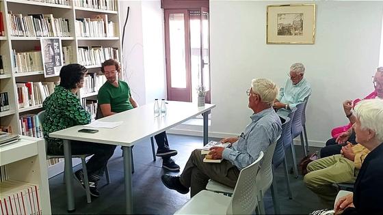 La Biblioteca Municipal de Coria pone en valor la figura de Rafael Sánchez Ferlosio