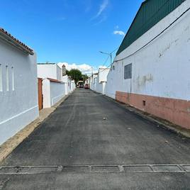 Asfaltado nuevo.