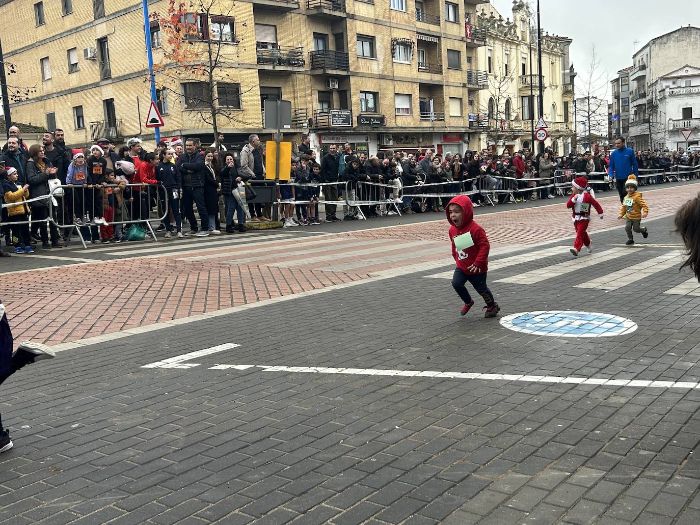 Participación masiva en la San Silvestre de Coria 2023
