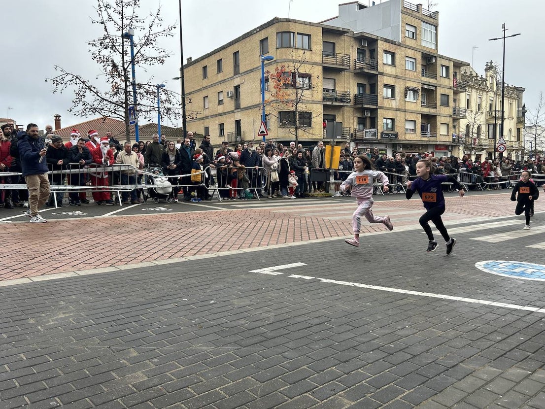 Participación masiva en la San Silvestre de Coria 2023