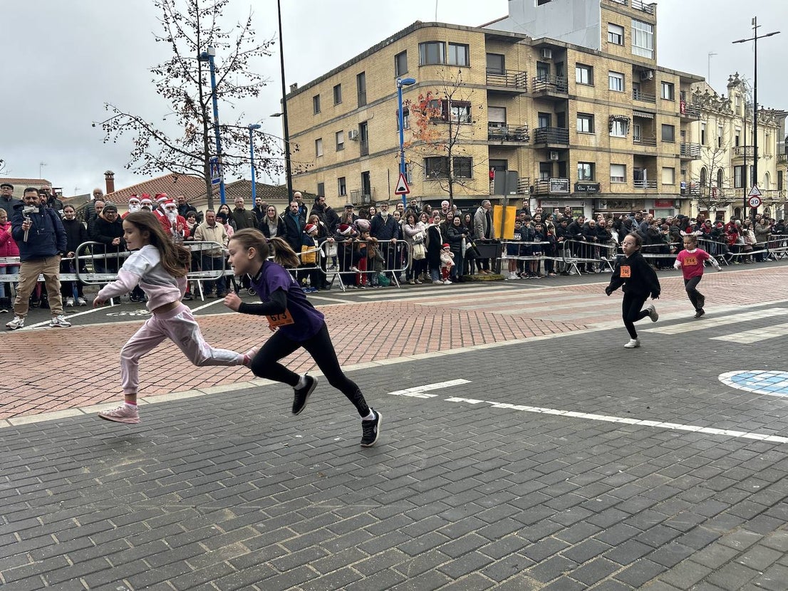 Participación masiva en la San Silvestre de Coria 2023