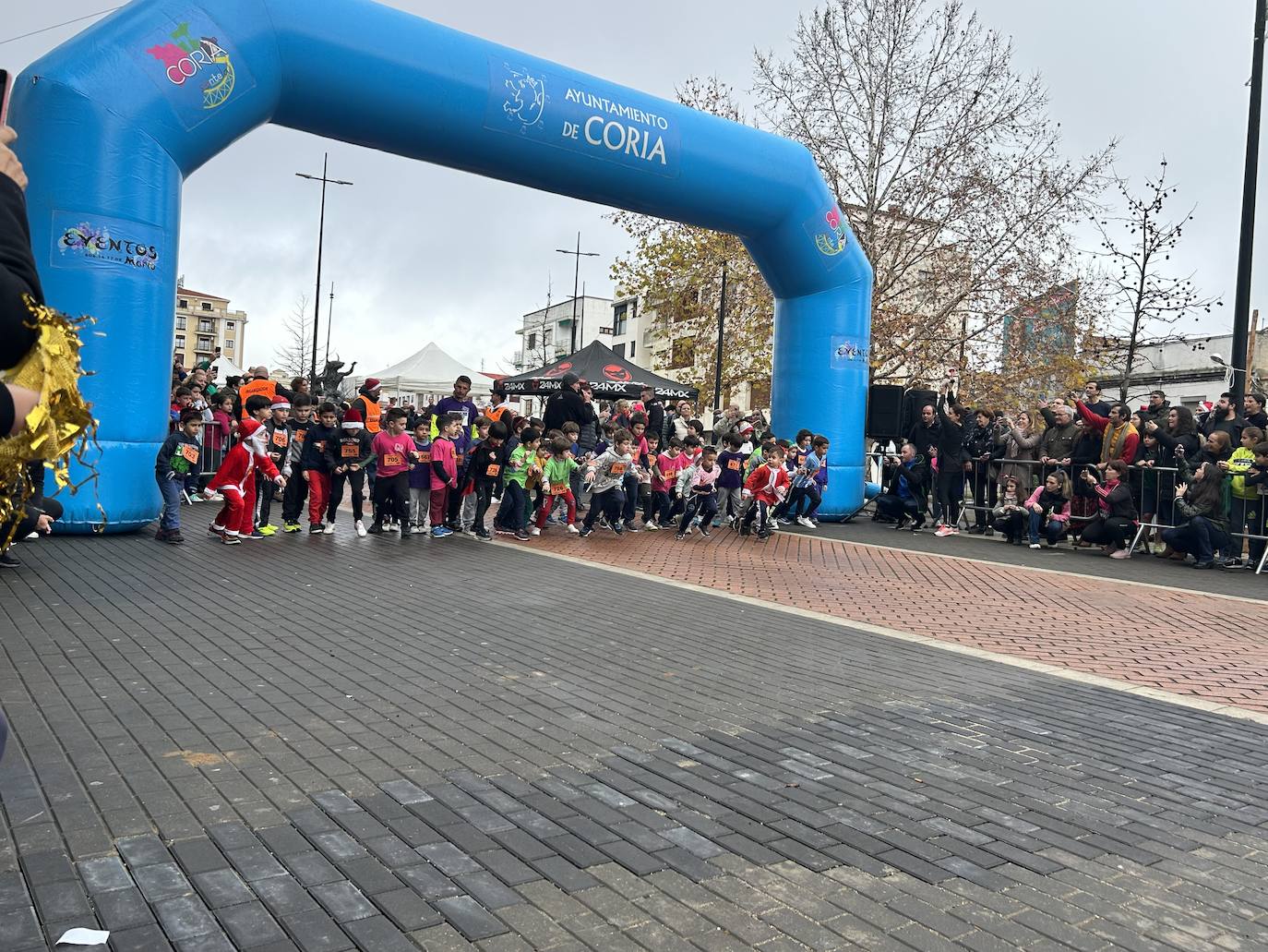 Participación masiva en la San Silvestre de Coria 2023