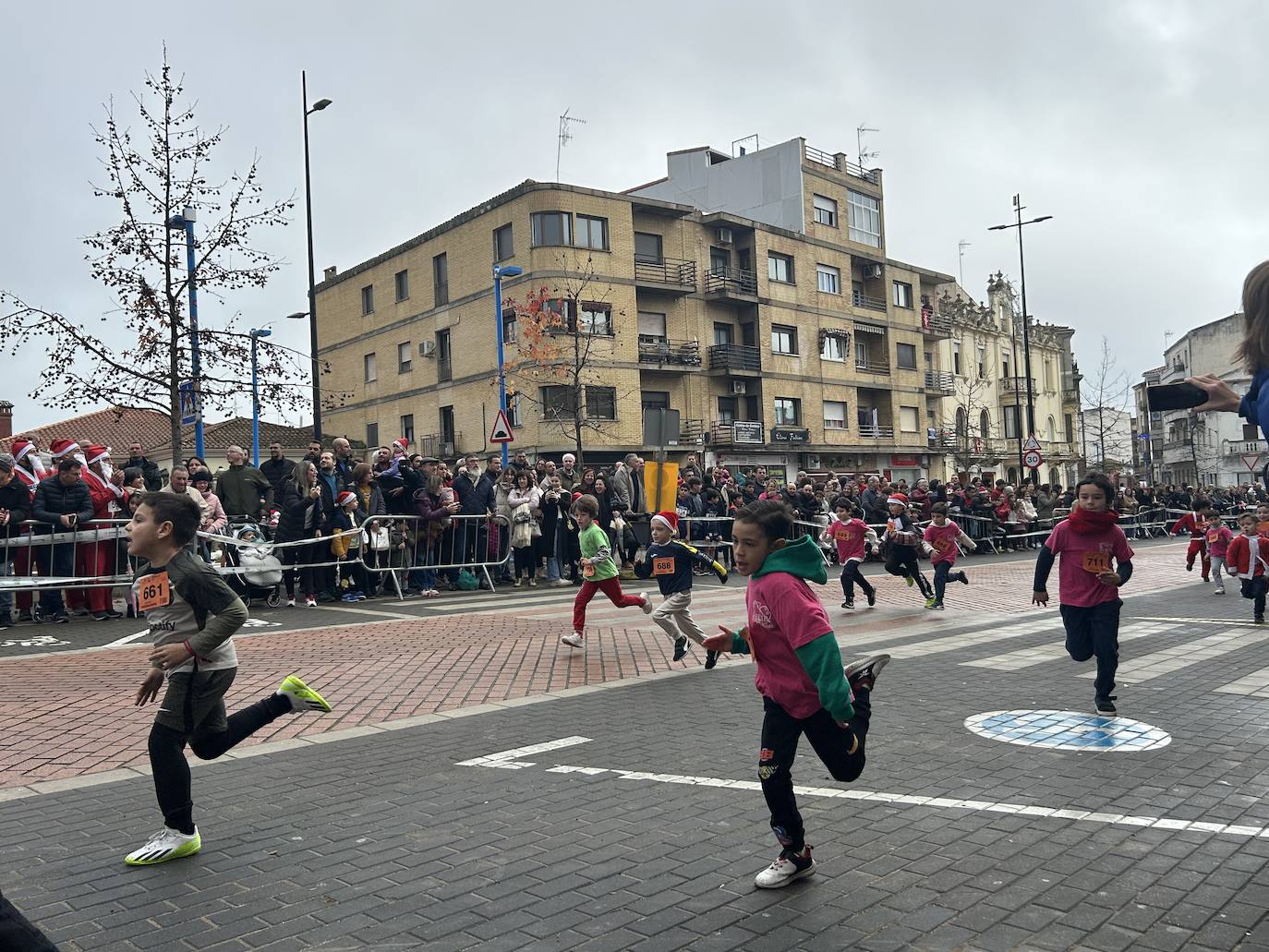 Participación masiva en la San Silvestre de Coria 2023
