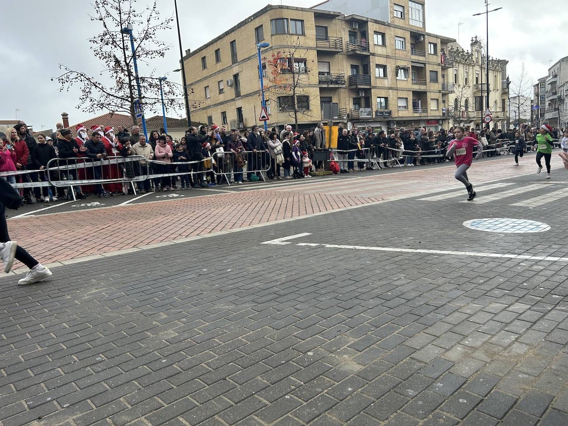Participación masiva en la San Silvestre de Coria 2023