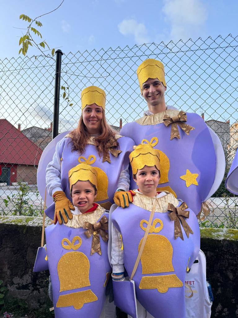 Cientos de caurienses acogen a los Reyes Magos en su llegada a Coria