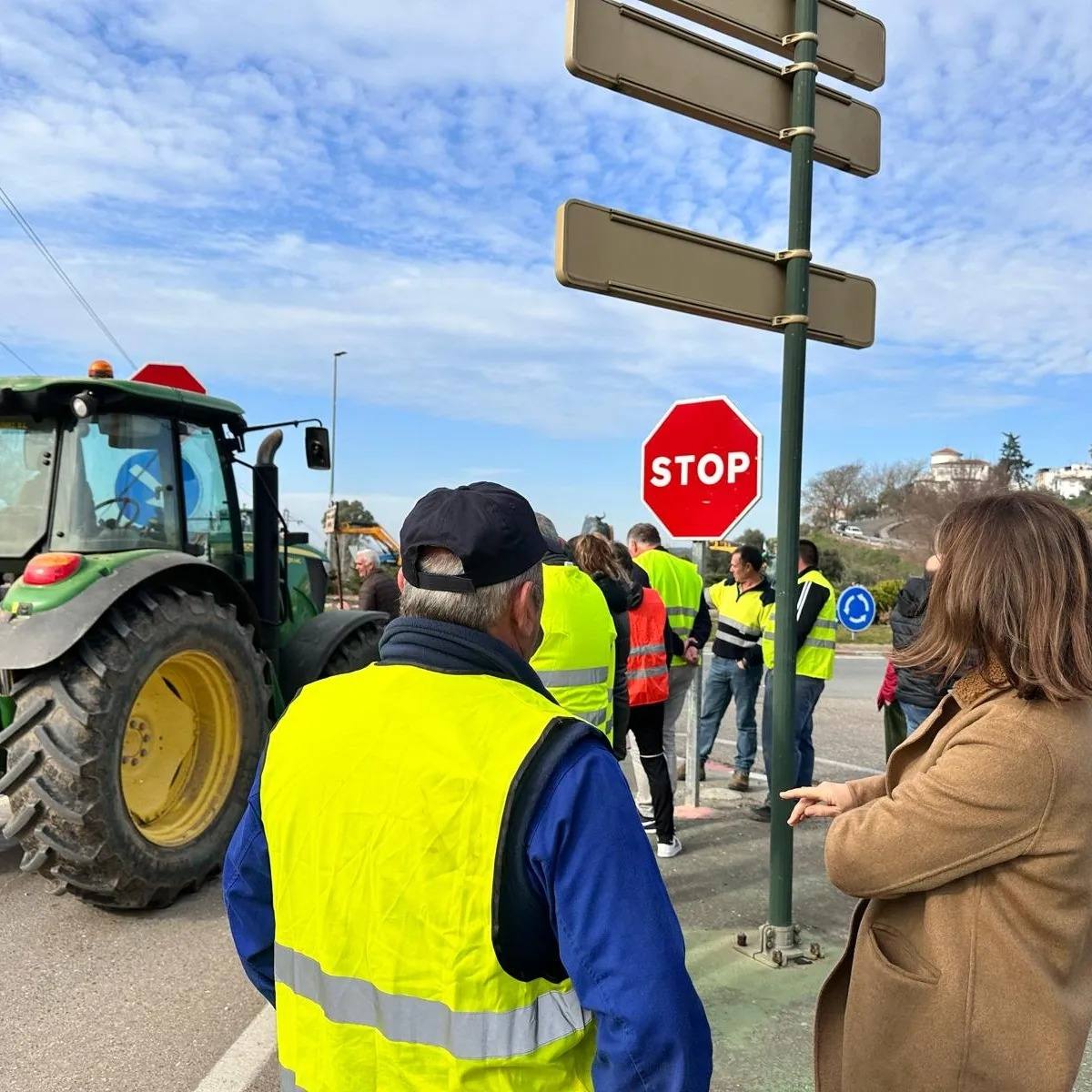 Los agricultores de Coria se unen a la jornada nacional de protesta en defensa del sector primario