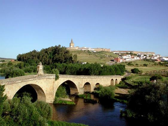 Piden la creación de empleo e industria en Coria con el río Alagón como principal eje