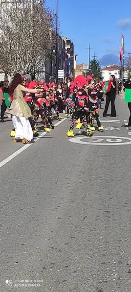 Desfile educativo de Coria
