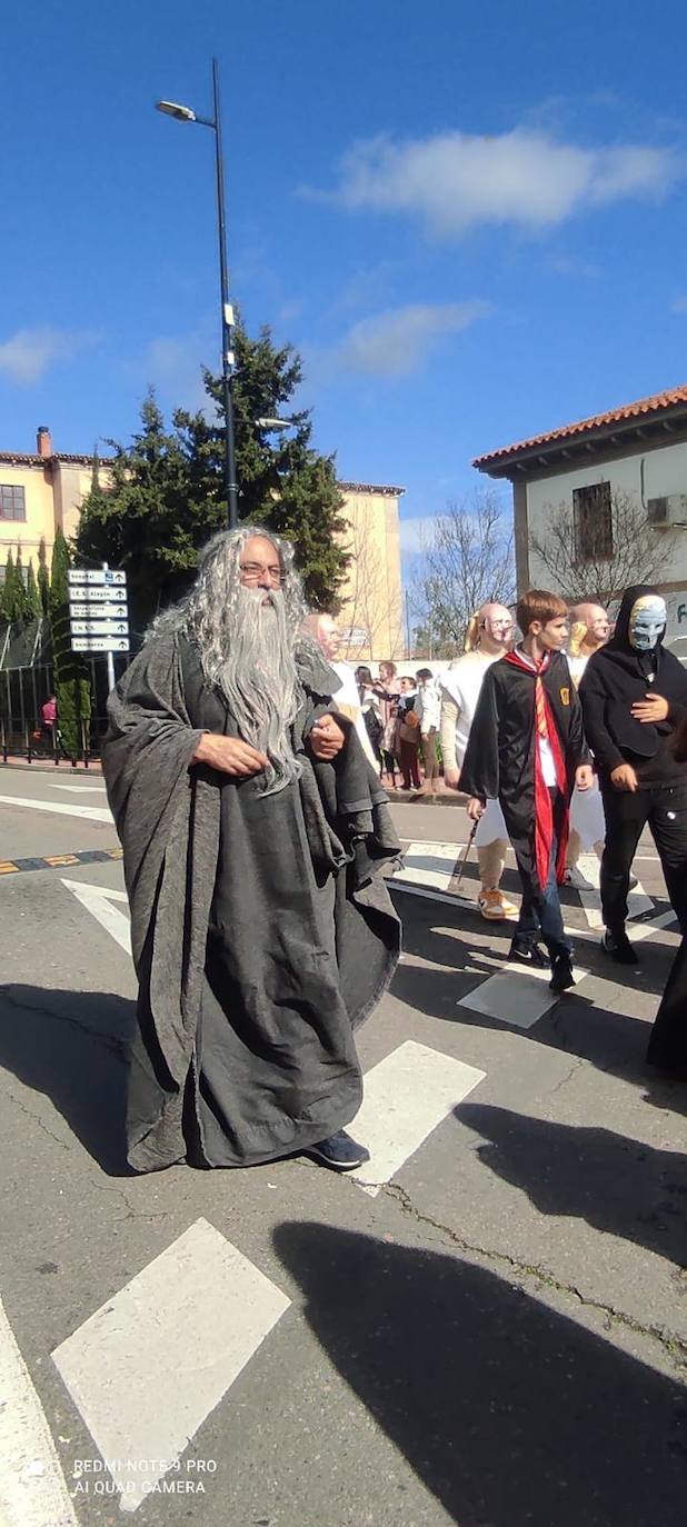 Coria finaliza el Carnaval 2024 con el esperado desfile educativo