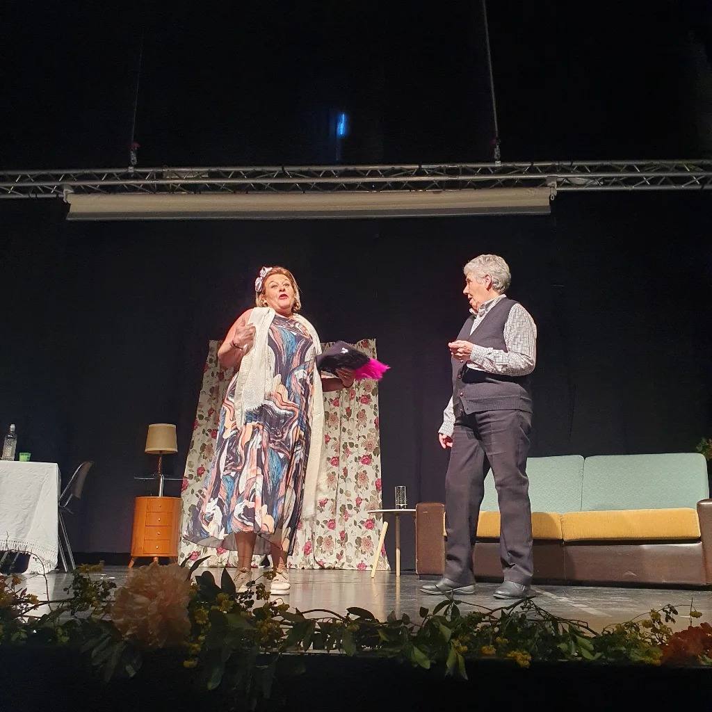 Josefa Gonzalo protagoniza el Acto Homenaje de la Asociación de Mujeres de Coria y Comarca