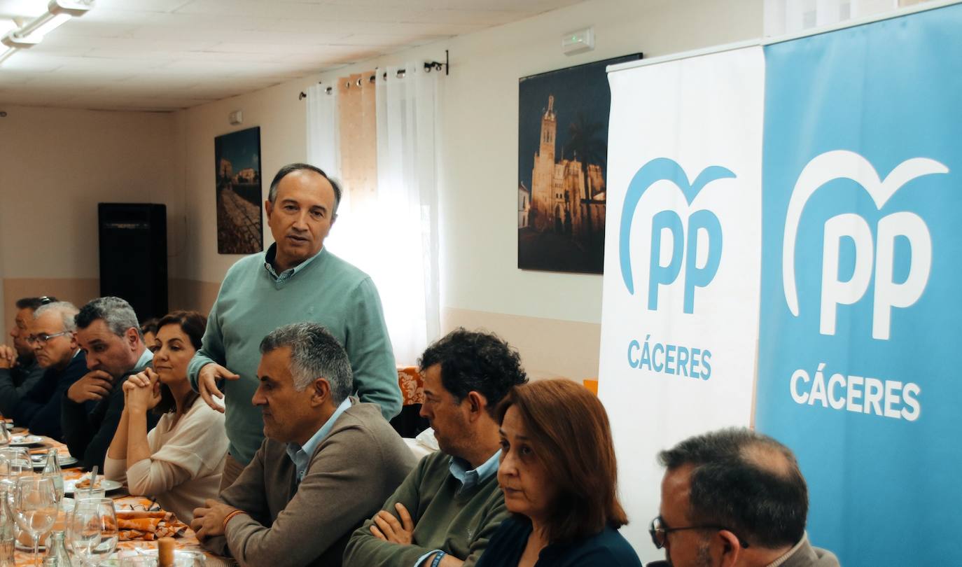 Populares de la Provincia de Cáceres se reunen en Coria para tratar temas de la zona