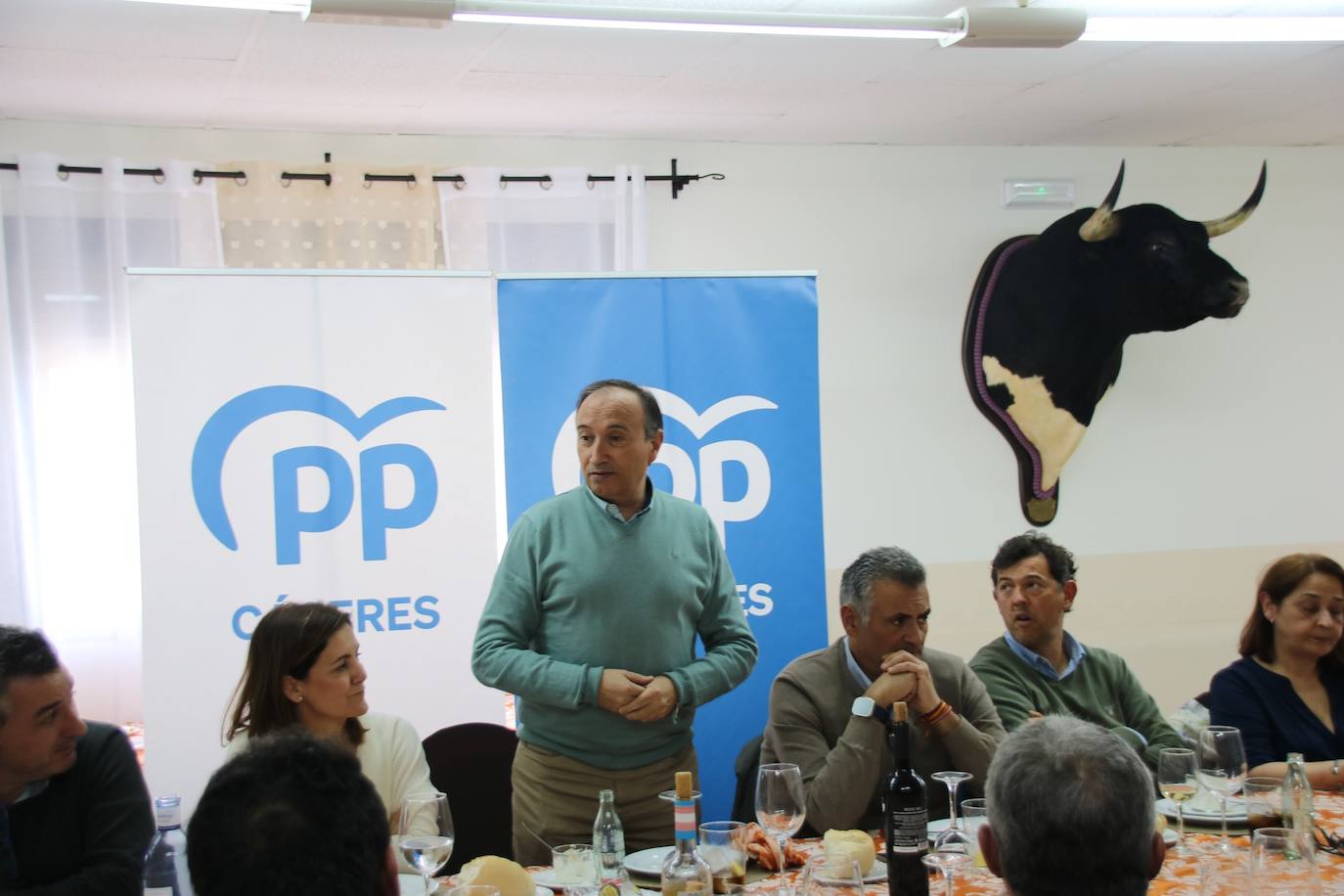 Populares de la Provincia de Cáceres se reunen en Coria para tratar temas de la zona