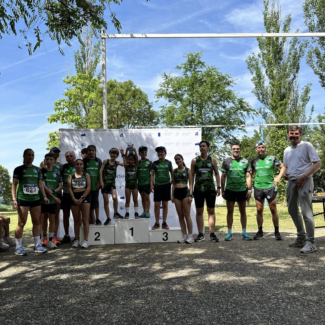 Daniel López y Marta Álvarez ganan la mítica prueba subida a la Ermita «Campo a través» 2024