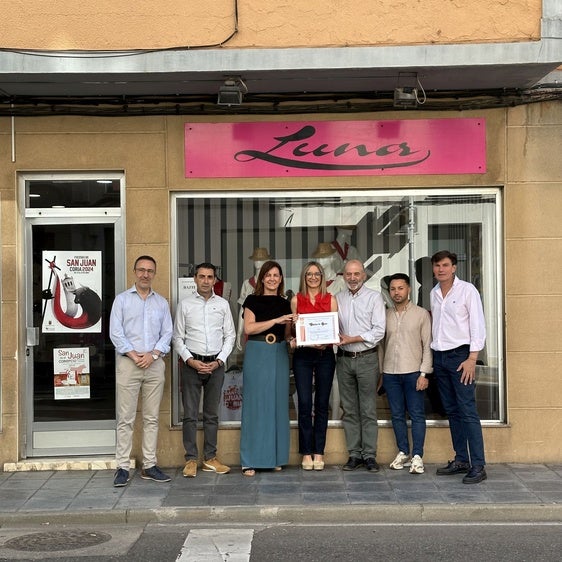 «Luna» premio al mejor Escaparate Sanjuanero 2024