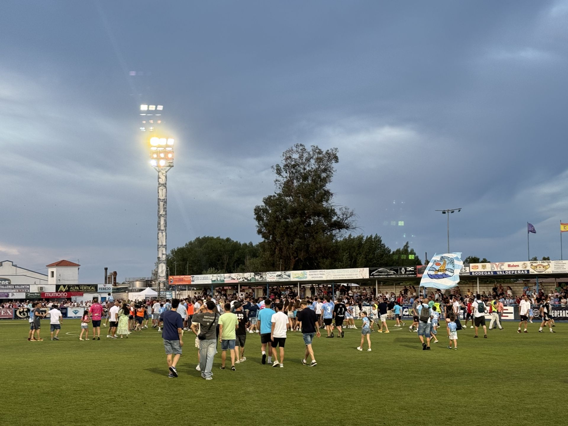 El Coria asciende a Segunda RFEF tras una contundente victoria ante el Real Murcia Imperial