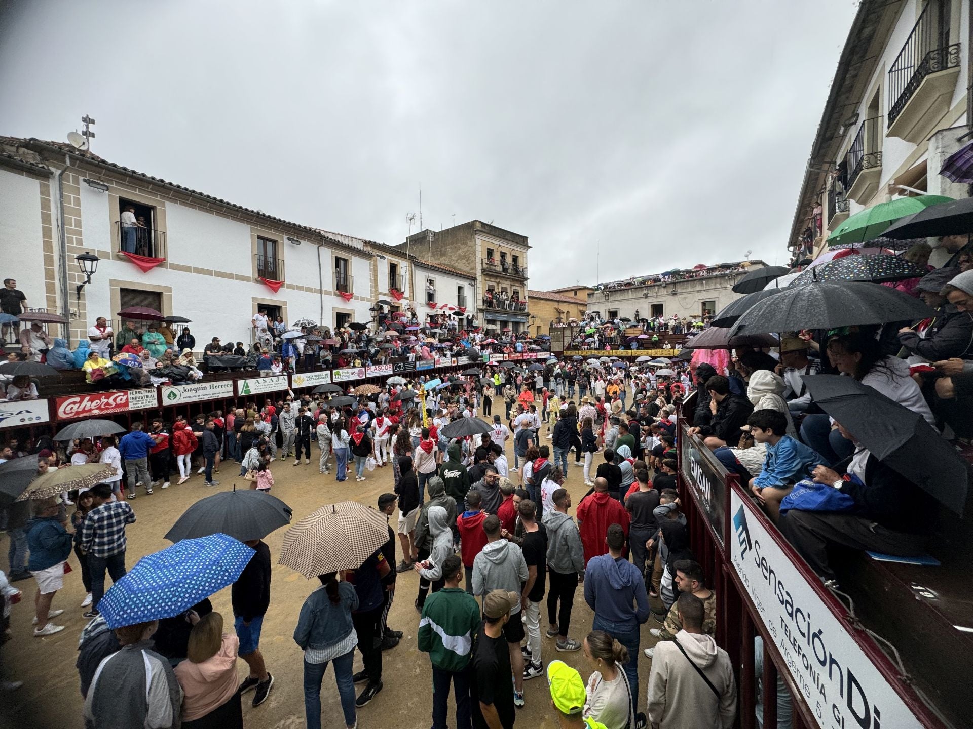 Minutos antes de la tercera campanada.