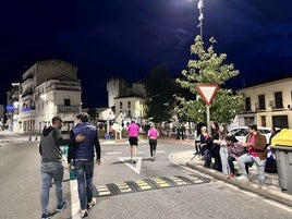 Cross nocturno en Coria.