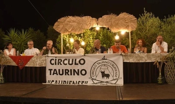 Batanero y la Ganadería Carmen Valiente triunfan en los trofeos taurinos de San Juan 2024
