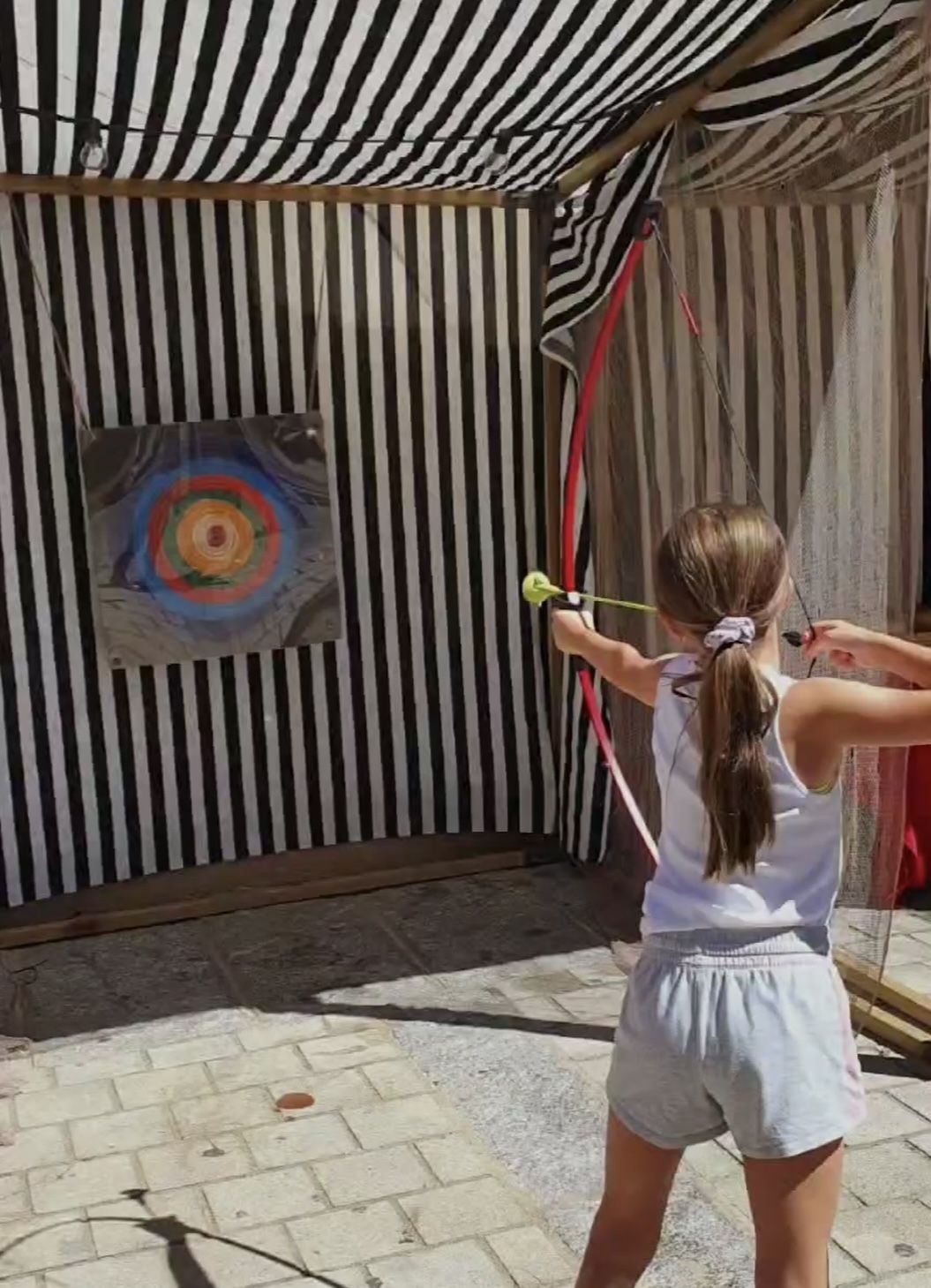 Recuerda cómo se ha vivido el Mercado de las Velas y el Jueves Turístico de 2024