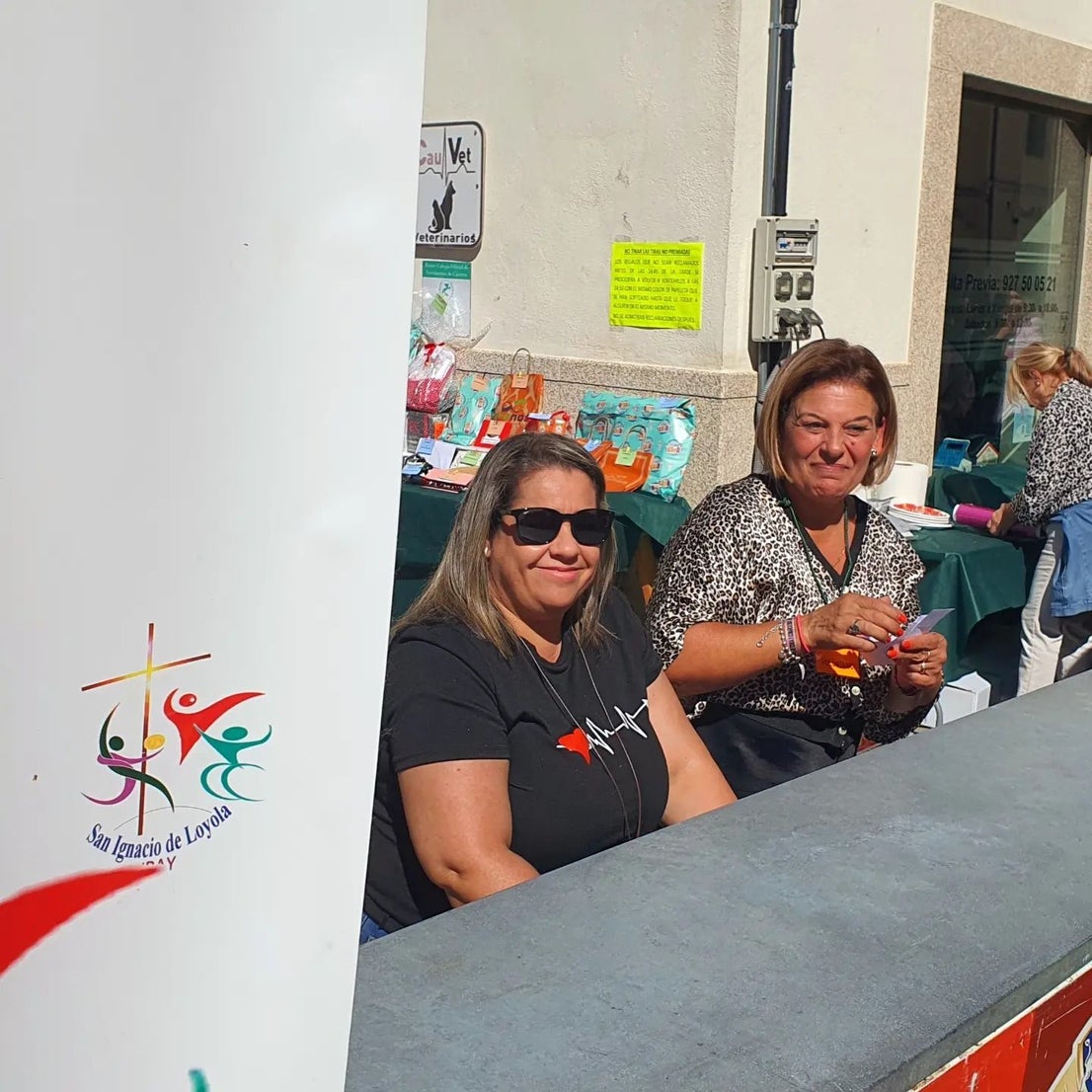 Éxito del IV Encuentro de Cortadores de Jamón a Beneficio de AXPAY celebrado en Coria