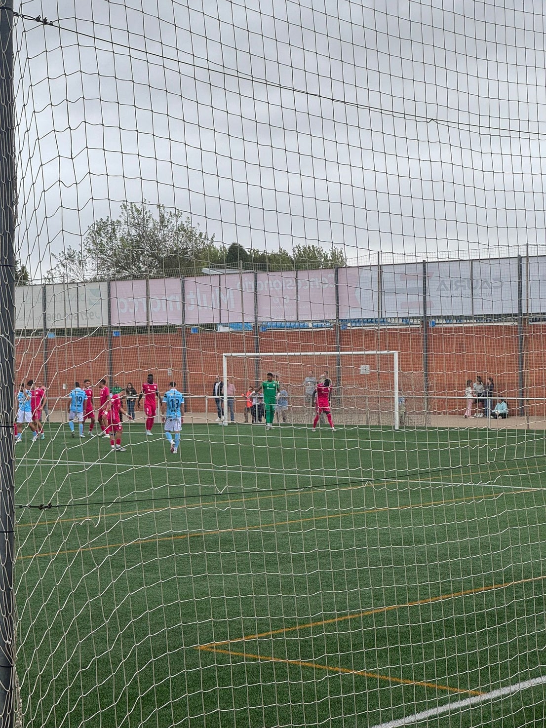 El CD Coria pierde ante el Tenerife B