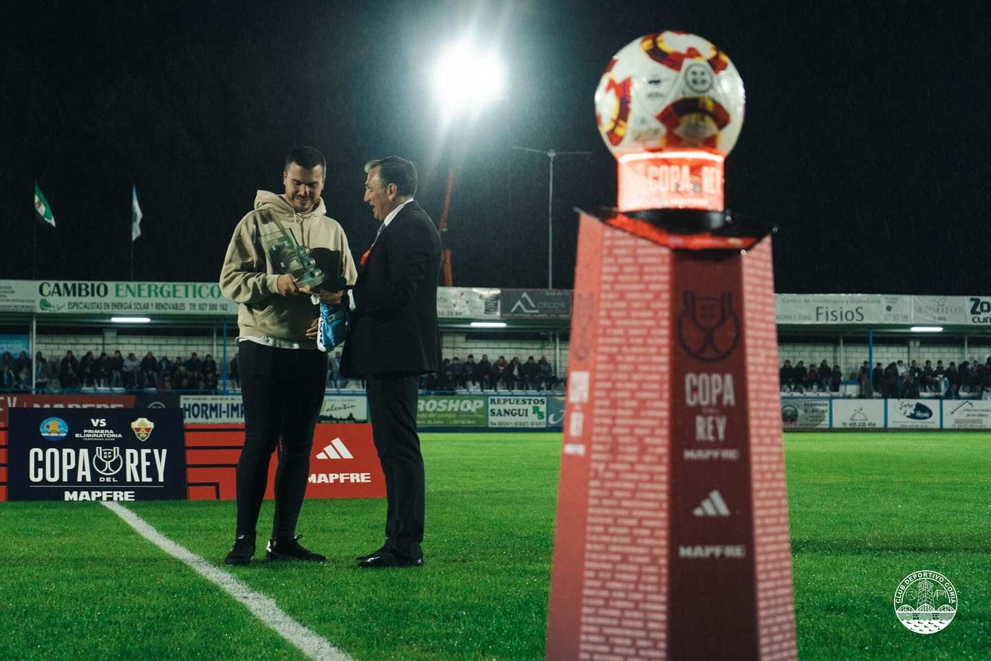 El CD Coria cae en casa ante el Elche CF (0-3)