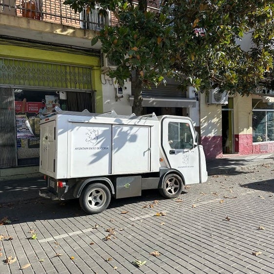 Coria saca a licitación el suministro de coches eléctricos para obras y jardines