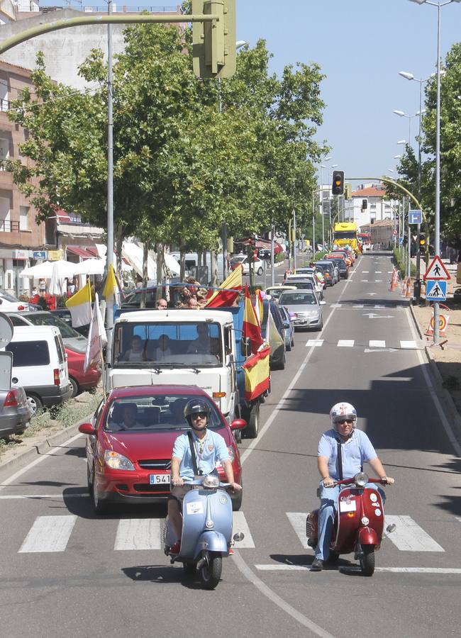 Procesión motorizada por el recorrido habitual