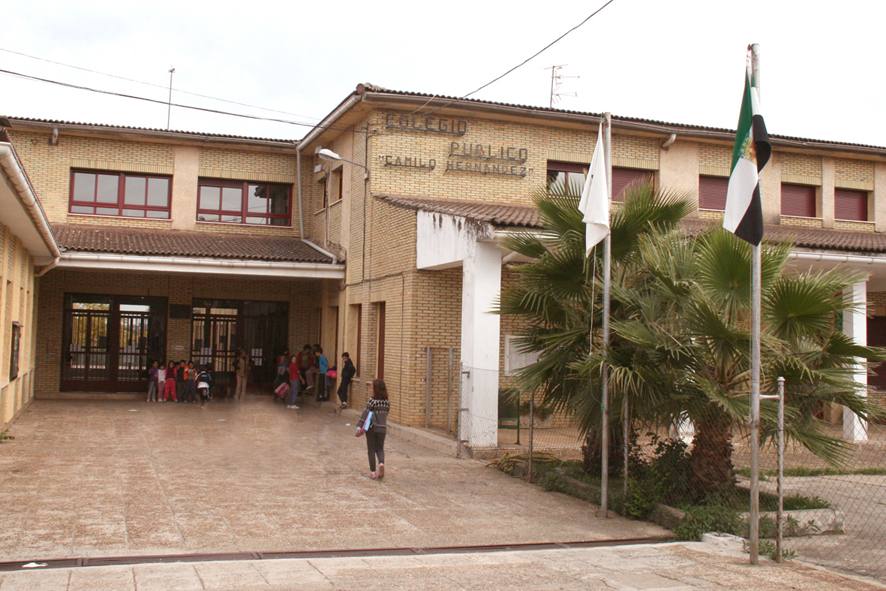 Colegio Camilo Hernández