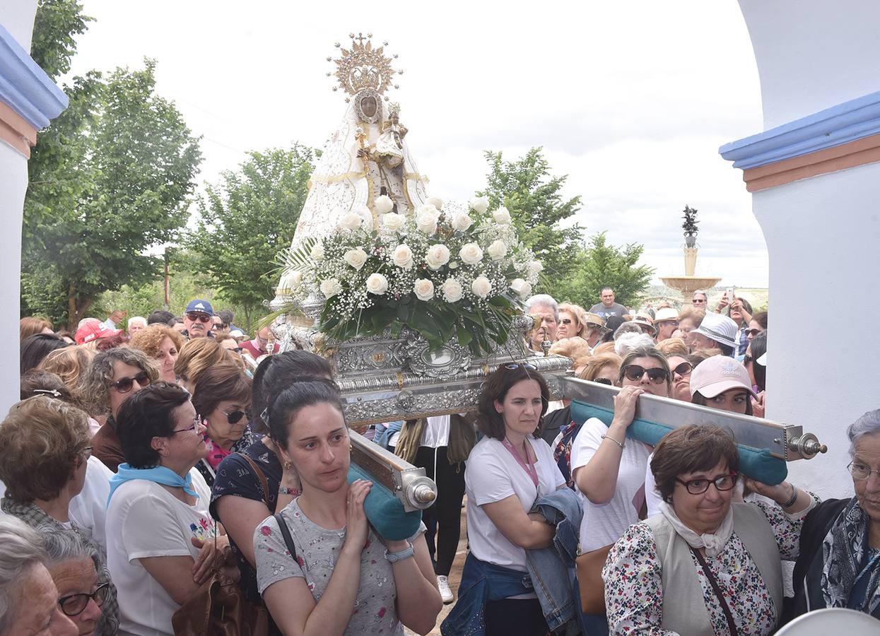 La Morenita entra en el santuario tras la procesión