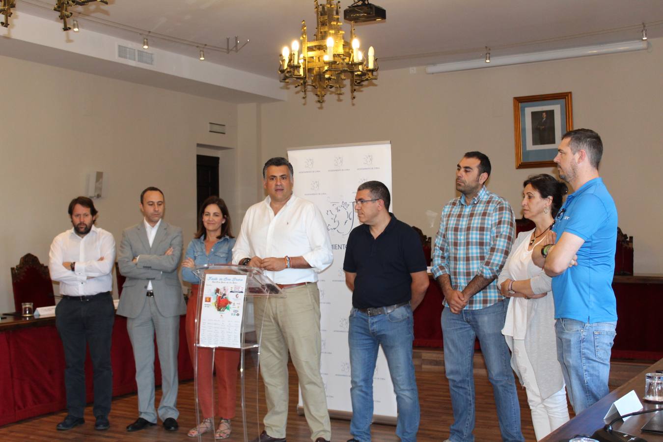 Presentación de las fiestas de San Pedro en el Ayuntamiento