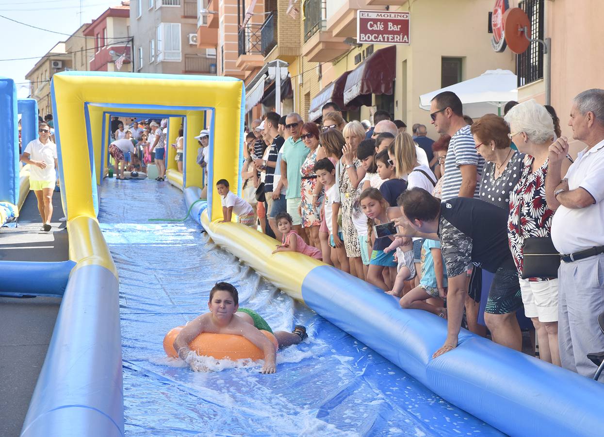Los niños disfrutaron de las actividades acuáticas