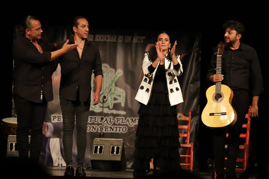 Presentación de Paulo Molina y Carmen 'La Parreña'.