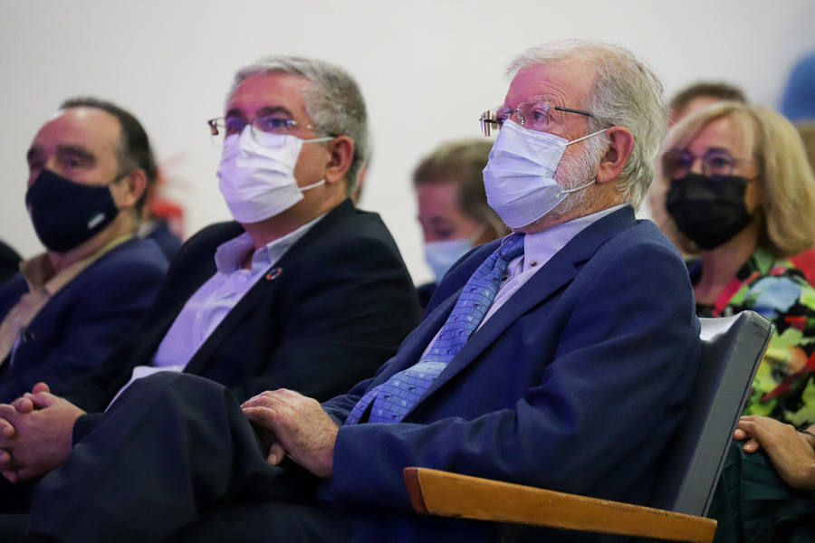 Alrededor de 230 personas han participado en este primer acto.