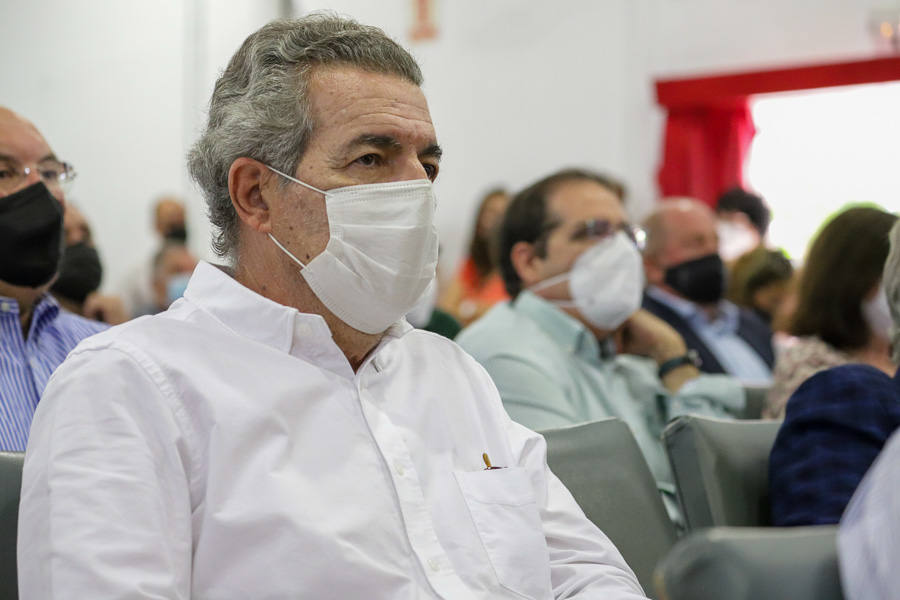 Alrededor de 230 personas han participado en este primer acto.
