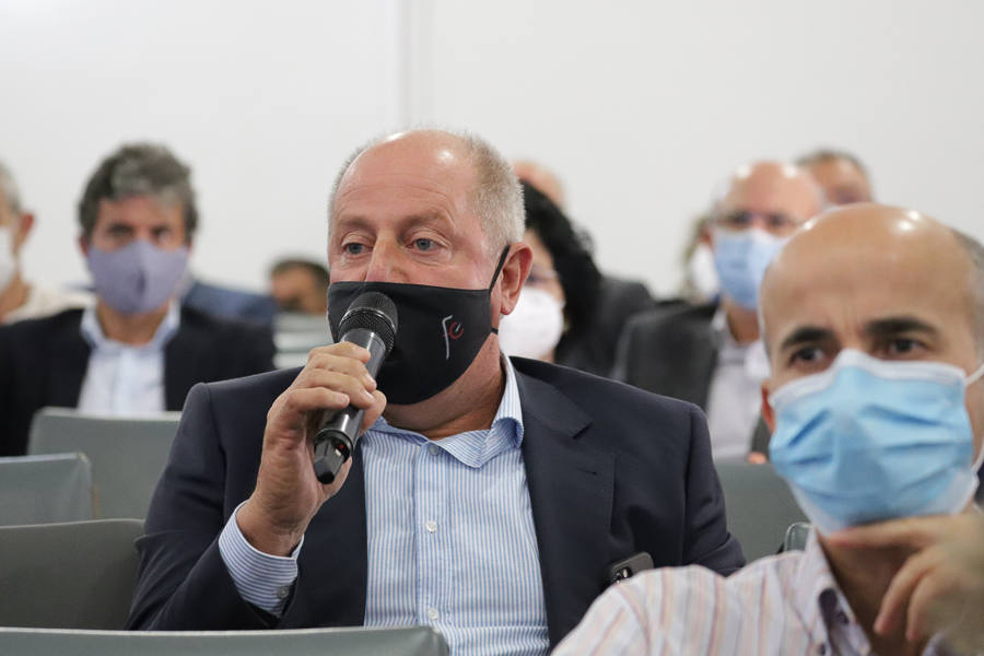 El acto ha incluido un turno de preguntas.