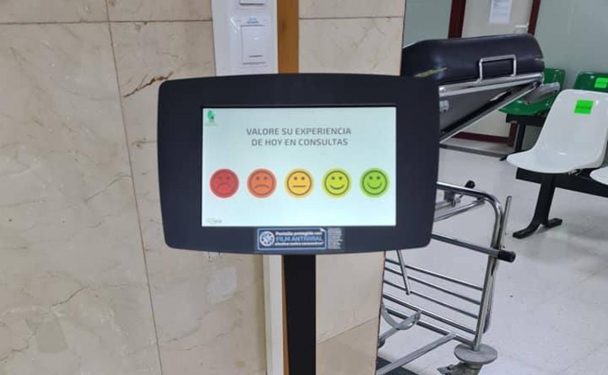El Área de Salud incorpora 14 dispositivos para conocer el grado de satisfacción de los pacientes