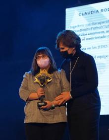 Imagen secundaria 2 - La emoción volvió a los Premios Alabán tras dos años de ausencia