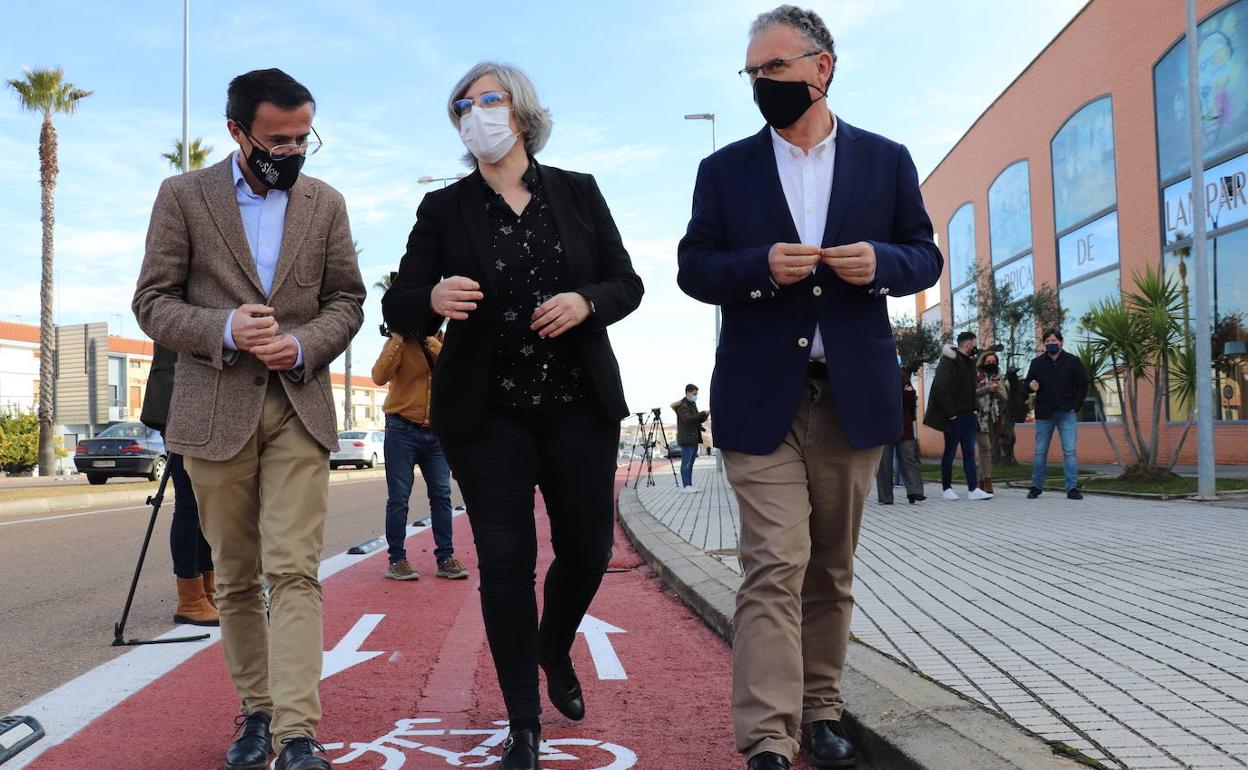 La Junta destinará seis millones de euros para crear un carril bici y peatonal Ex206 entre Don Benito y Villanueva