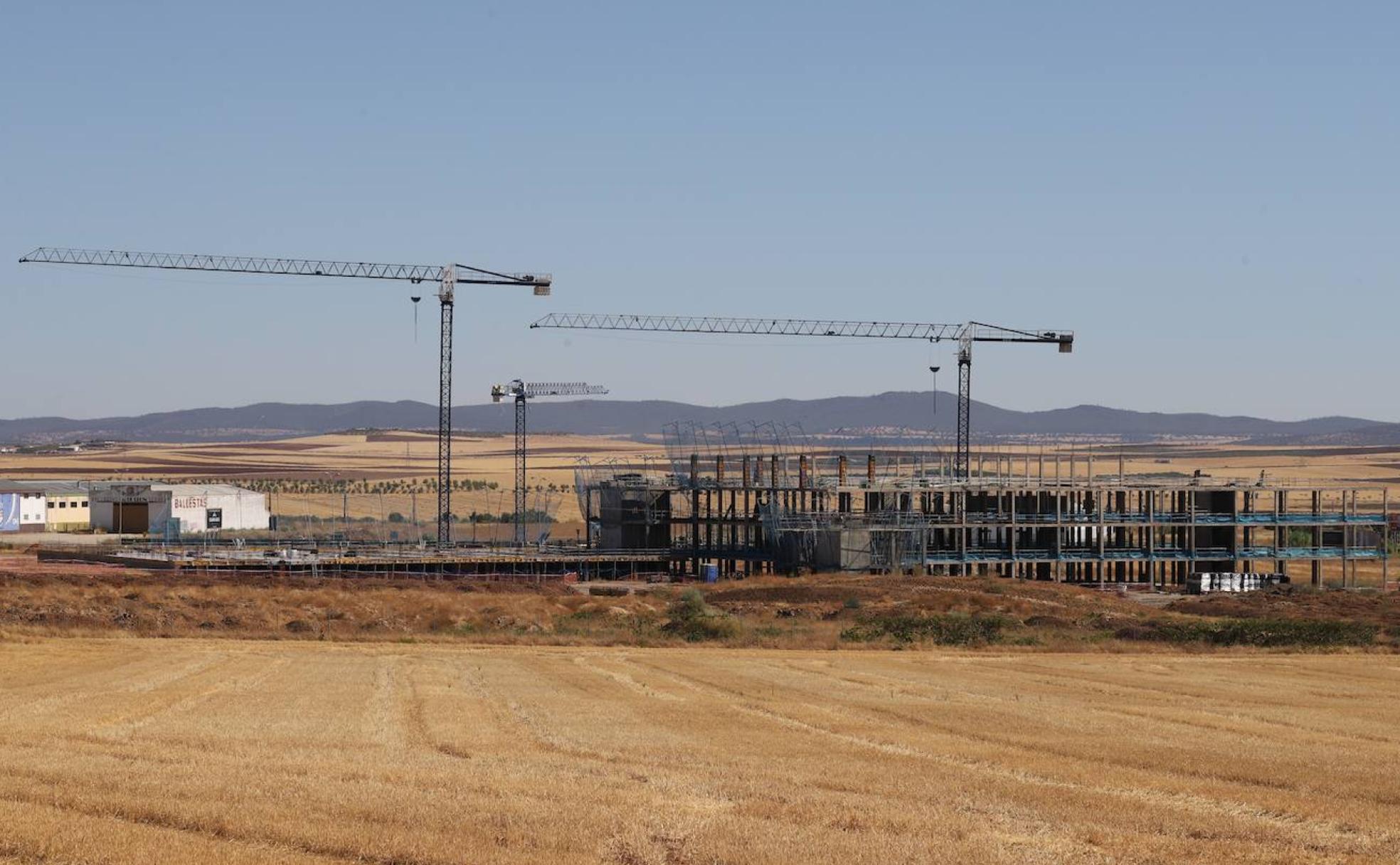 Primer año de obras en el futuro hospital