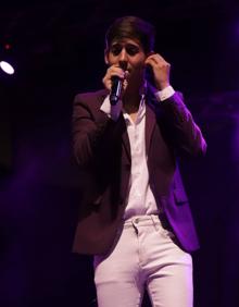 Imagen secundaria 2 - Una petición de matrimonio, público emocionado y Sergio Lucas como telonero. 