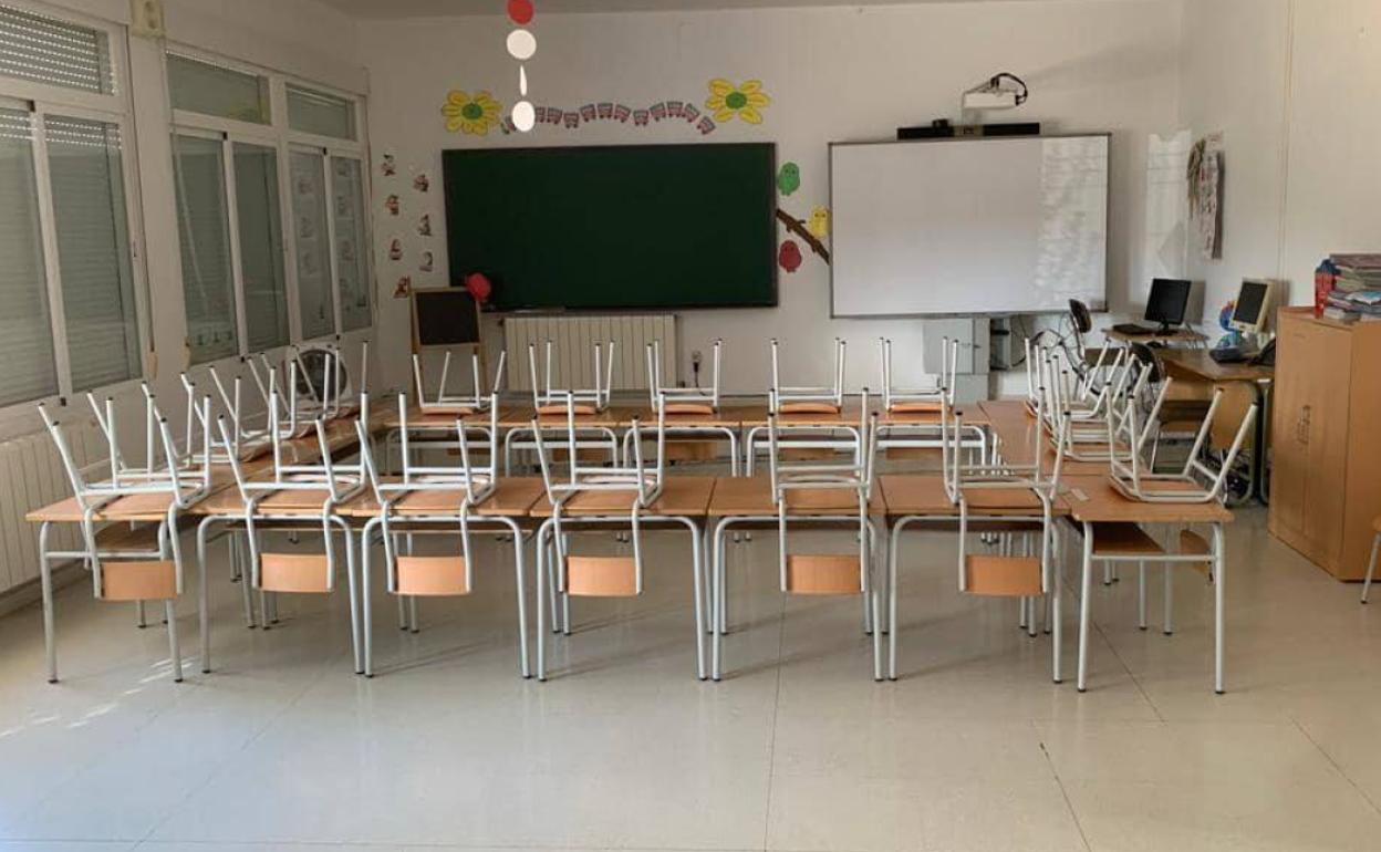 El Ayuntamiento de Hernán Cortés acondiciona el colegio para la vuelta al cole